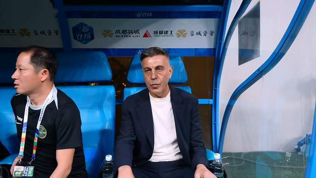 GA黄金甲官方网站-4-0，成都蓉城5连胜碾压浙江 拜合拉木韦世豪破门 罗斯下课倒计时